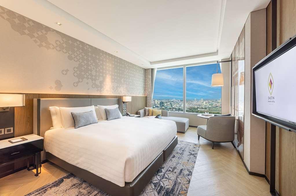 Eastin Grand Hotel Phayathai Banguecoque Quarto foto